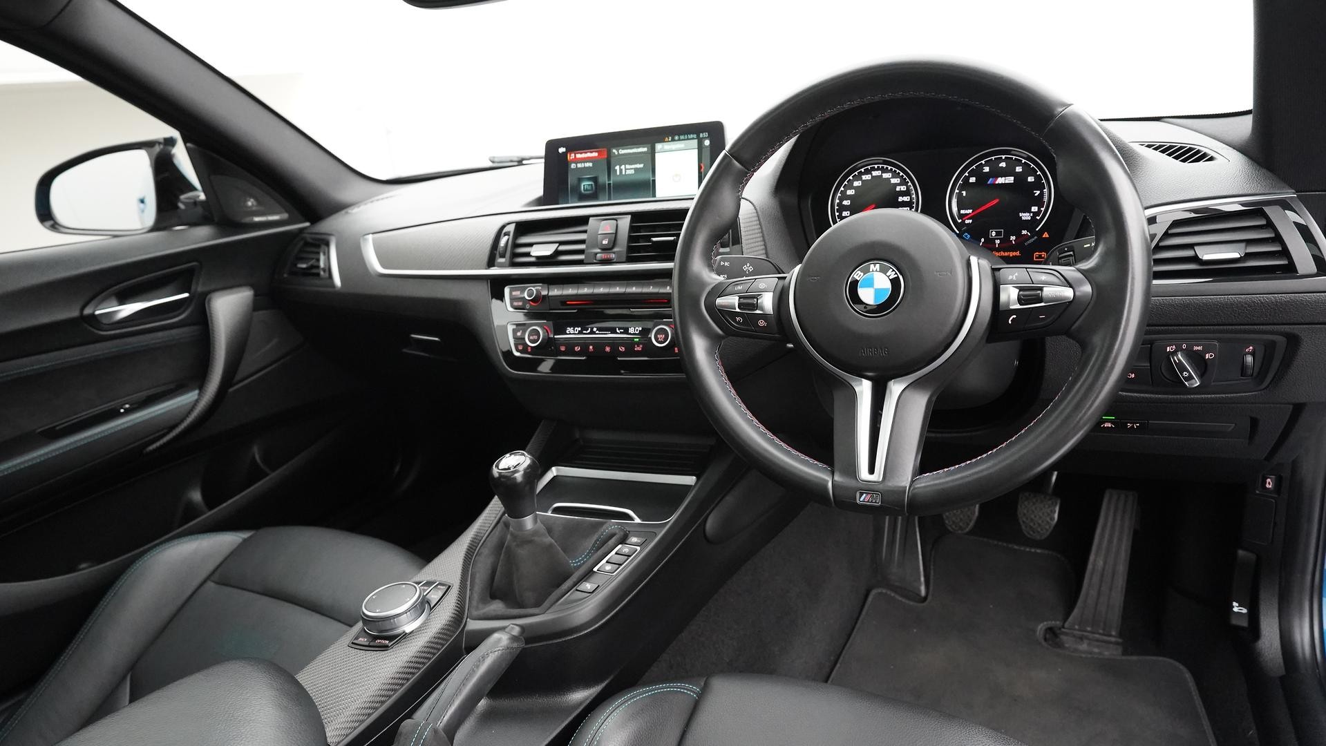 BMW M2 image 4