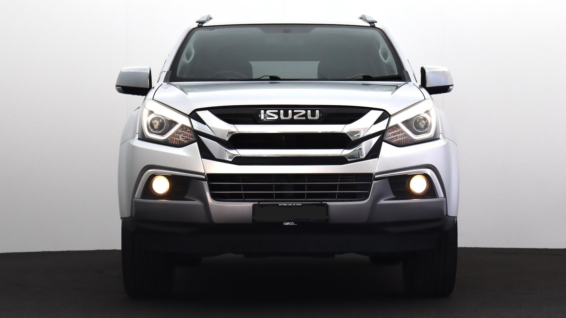 Isuzu Mu-x image 2