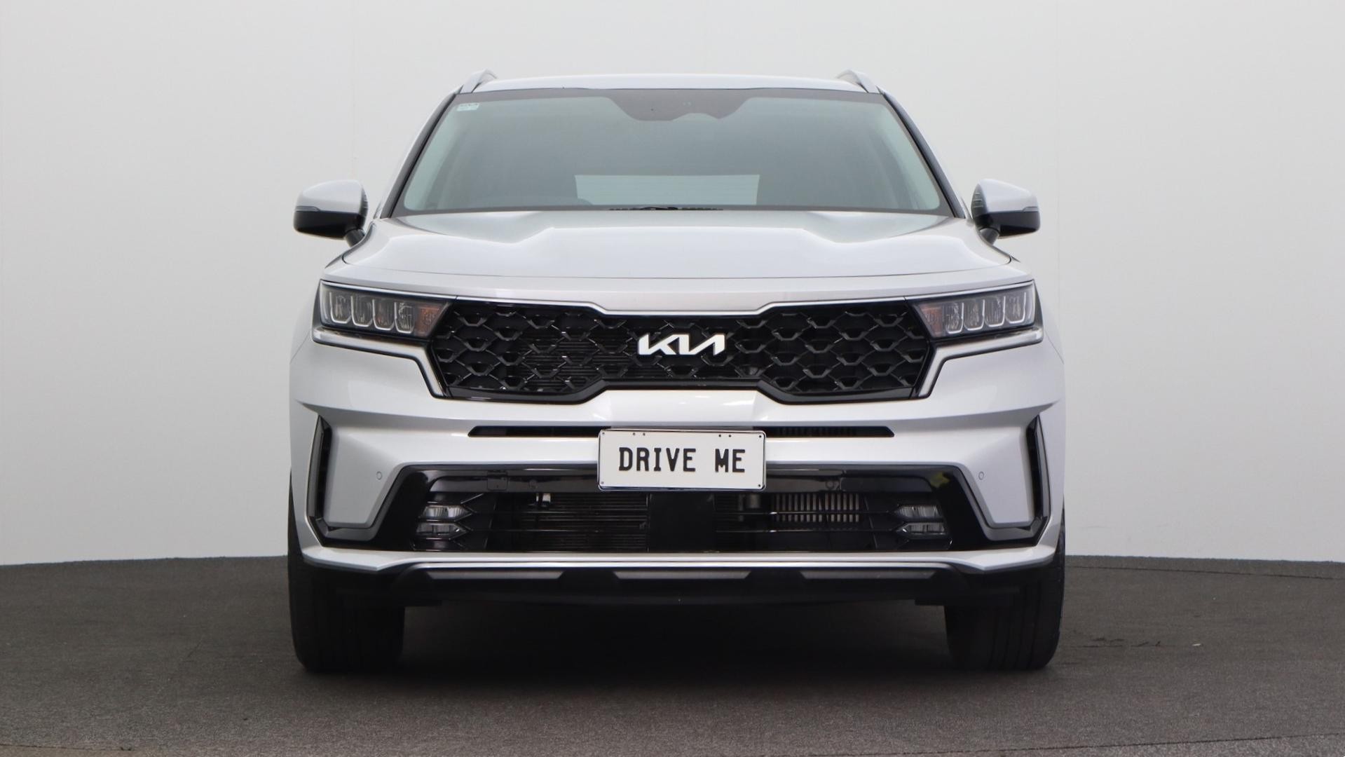 Kia Sorento image 2