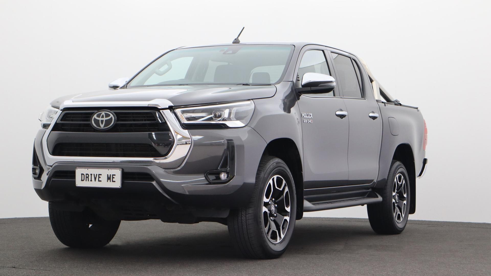 Toyota Hilux image 1