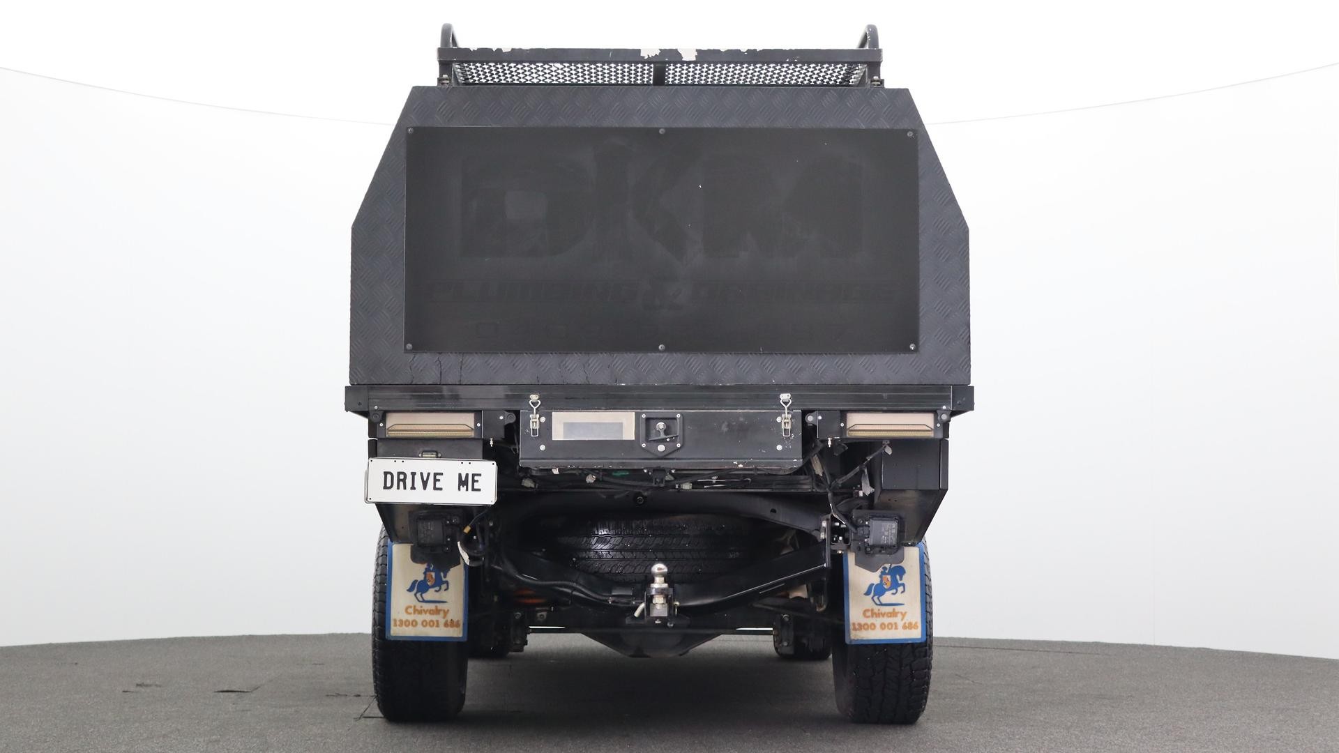 Nissan Navara image 3