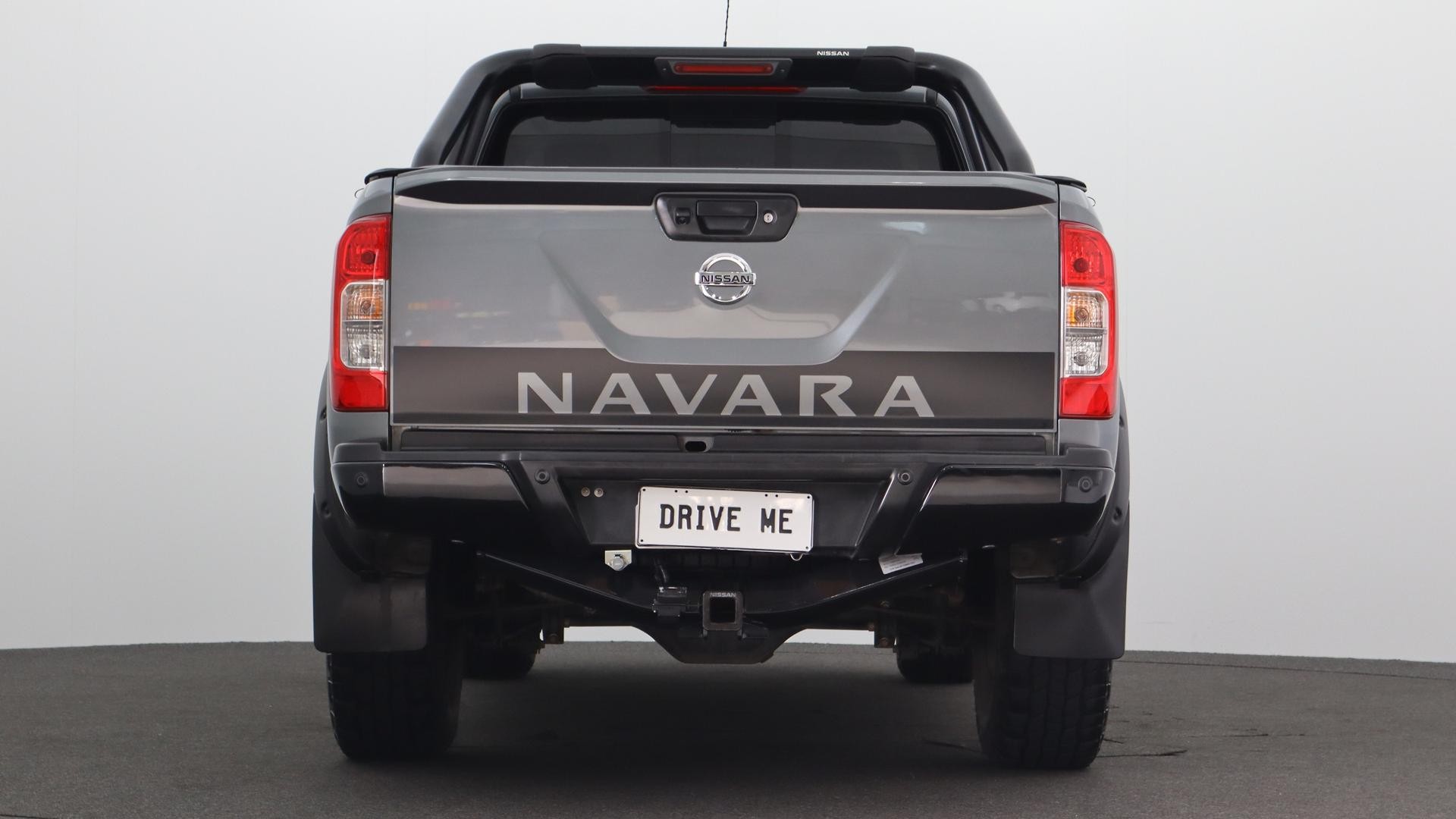 Nissan Navara image 3