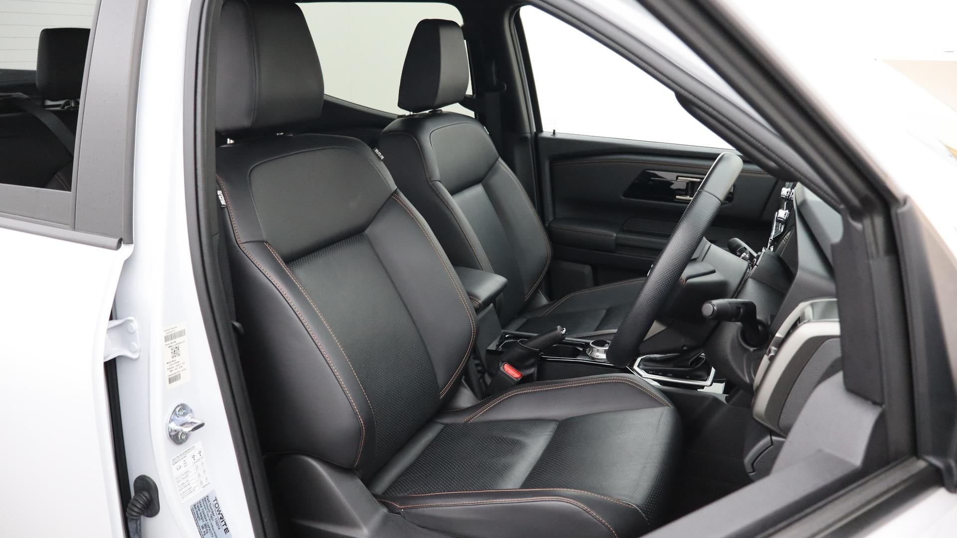 Mitsubishi Triton image 4