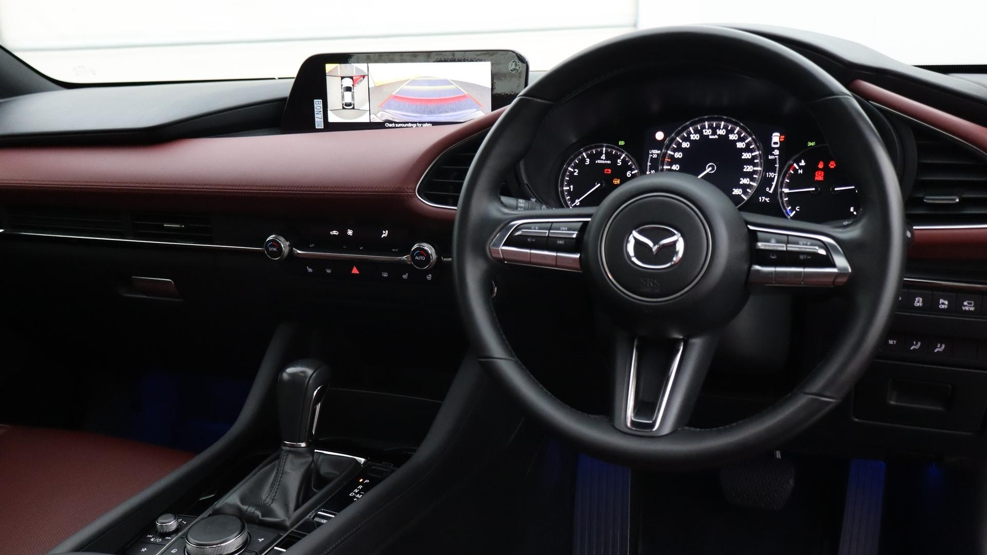 Mazda 3 image 4