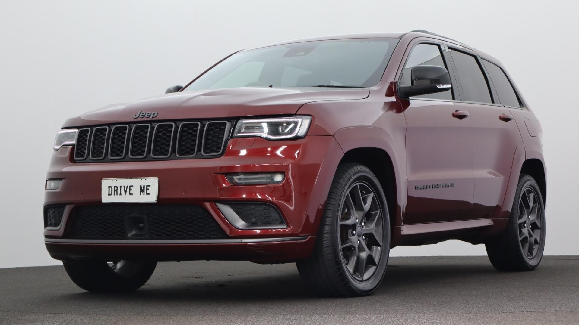 Jeep Grand Cherokee image 1