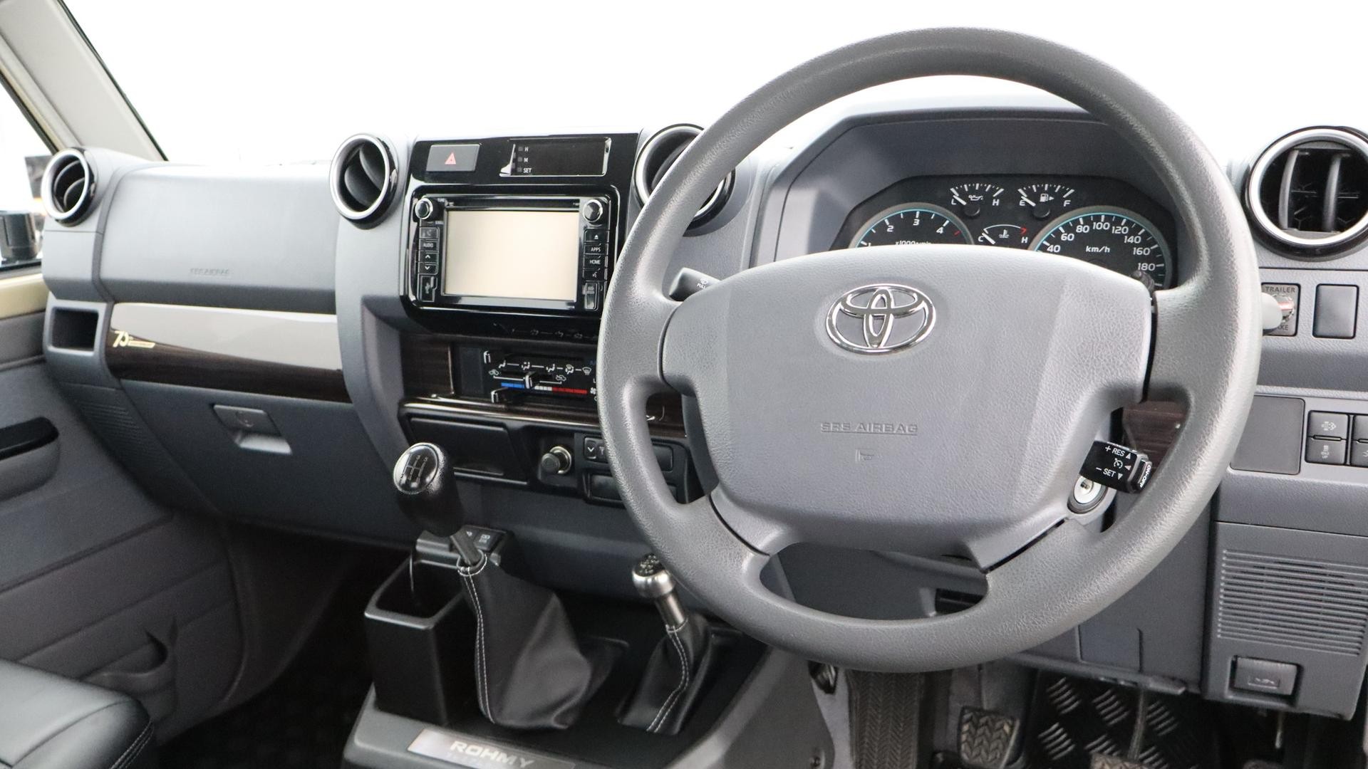 Toyota Landcruiser image 4