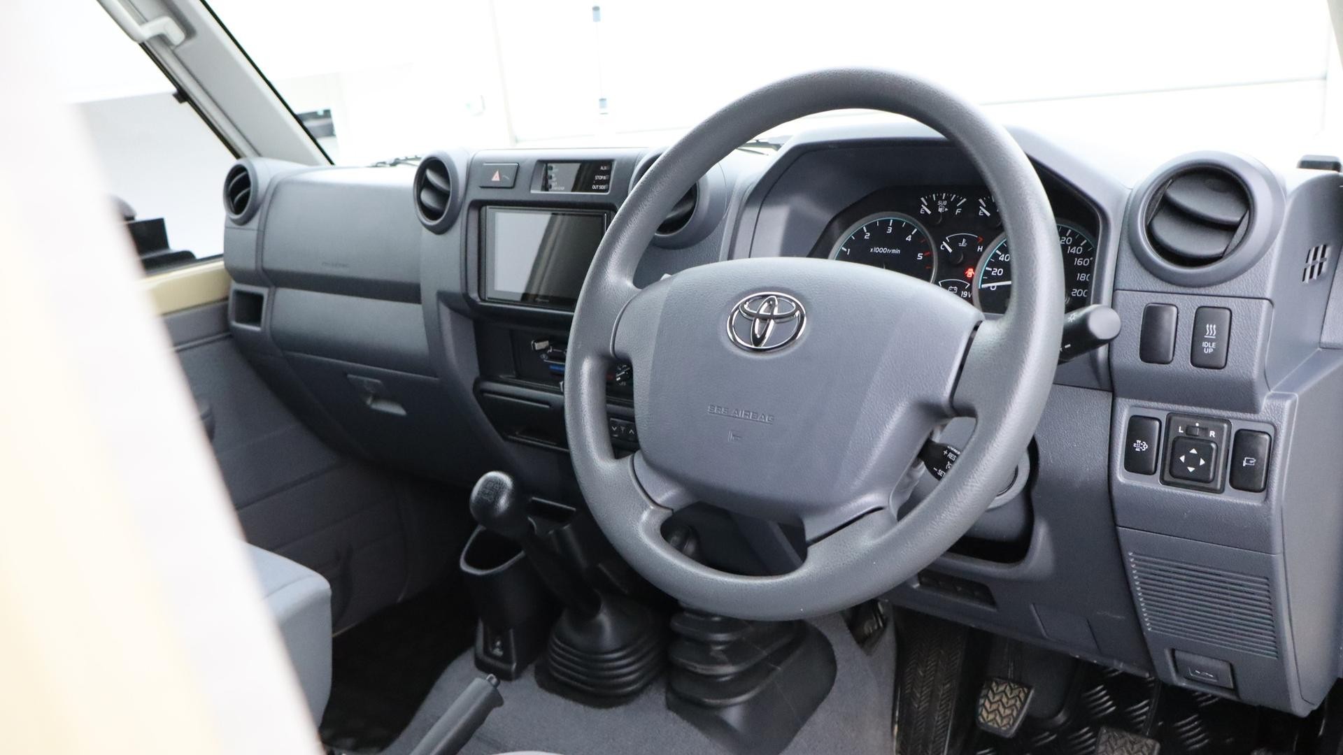 Toyota Landcruiser image 4