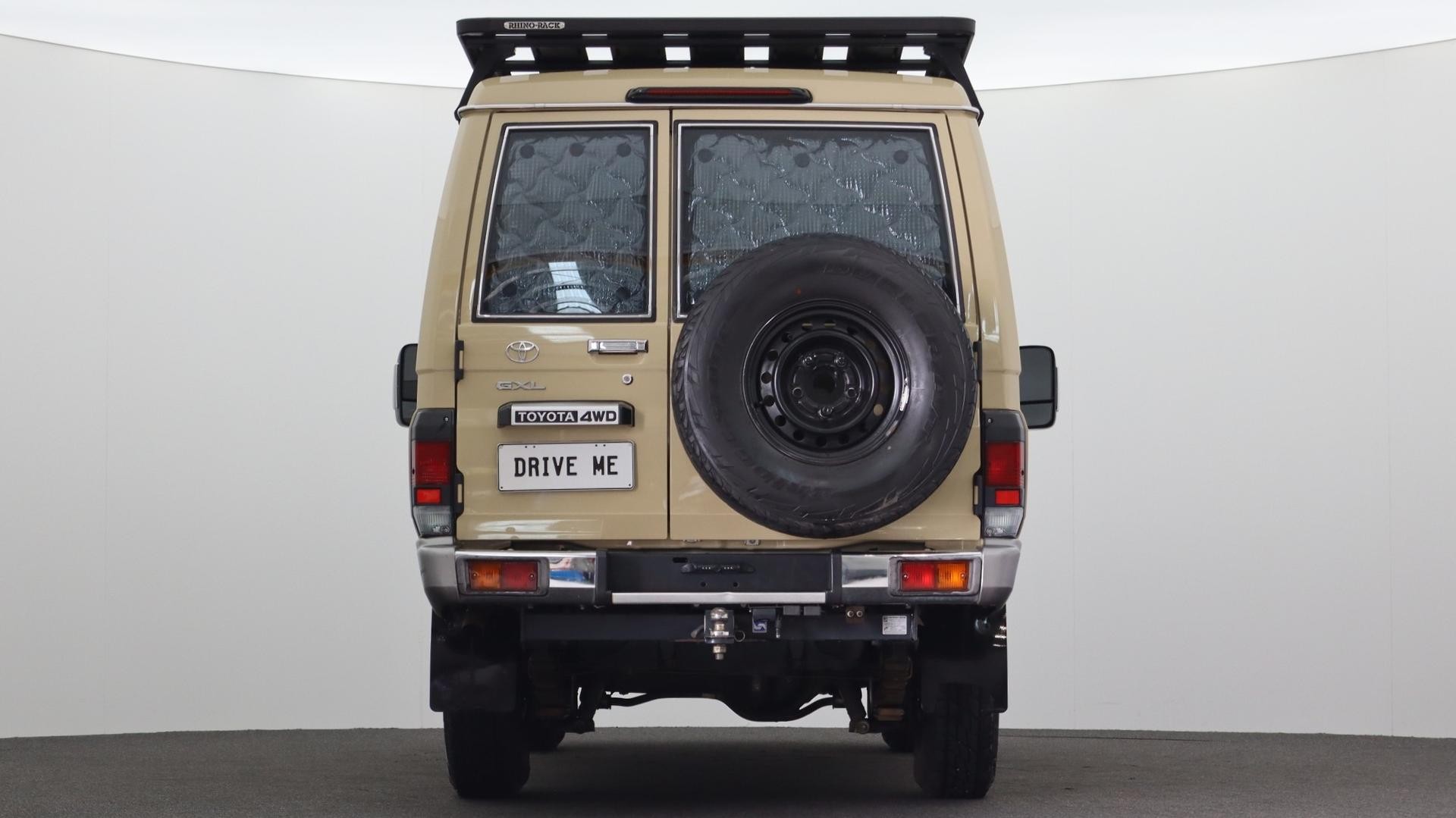 Toyota Landcruiser image 3