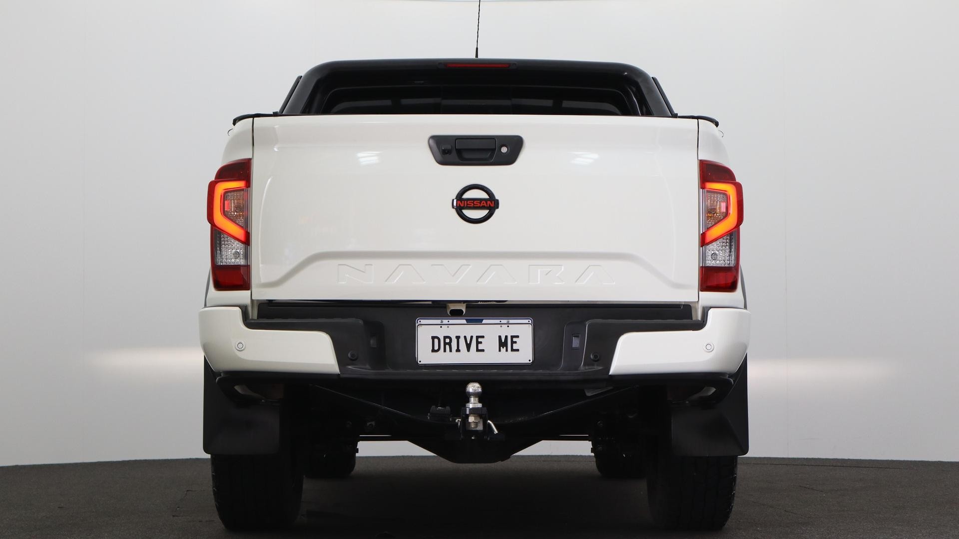 Nissan Navara image 3