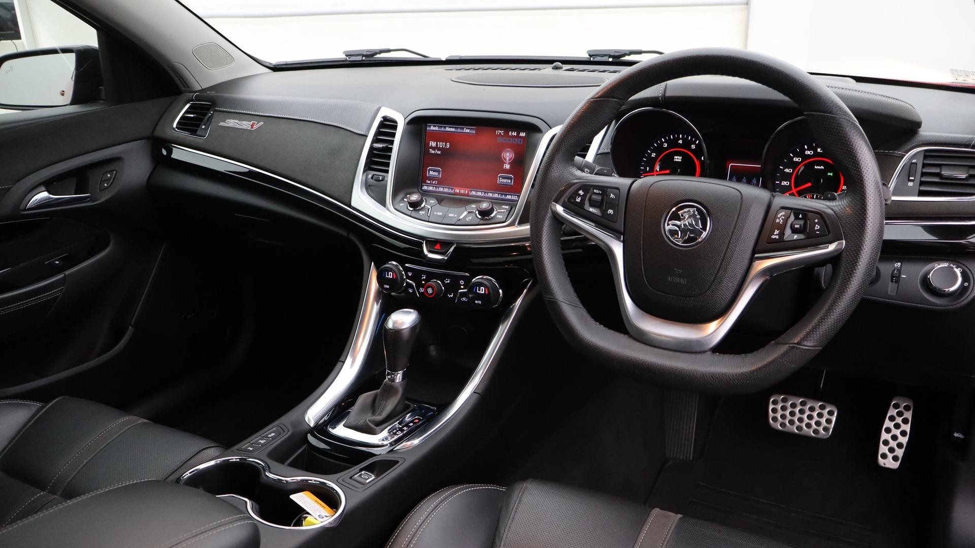 Holden Commodore image 4