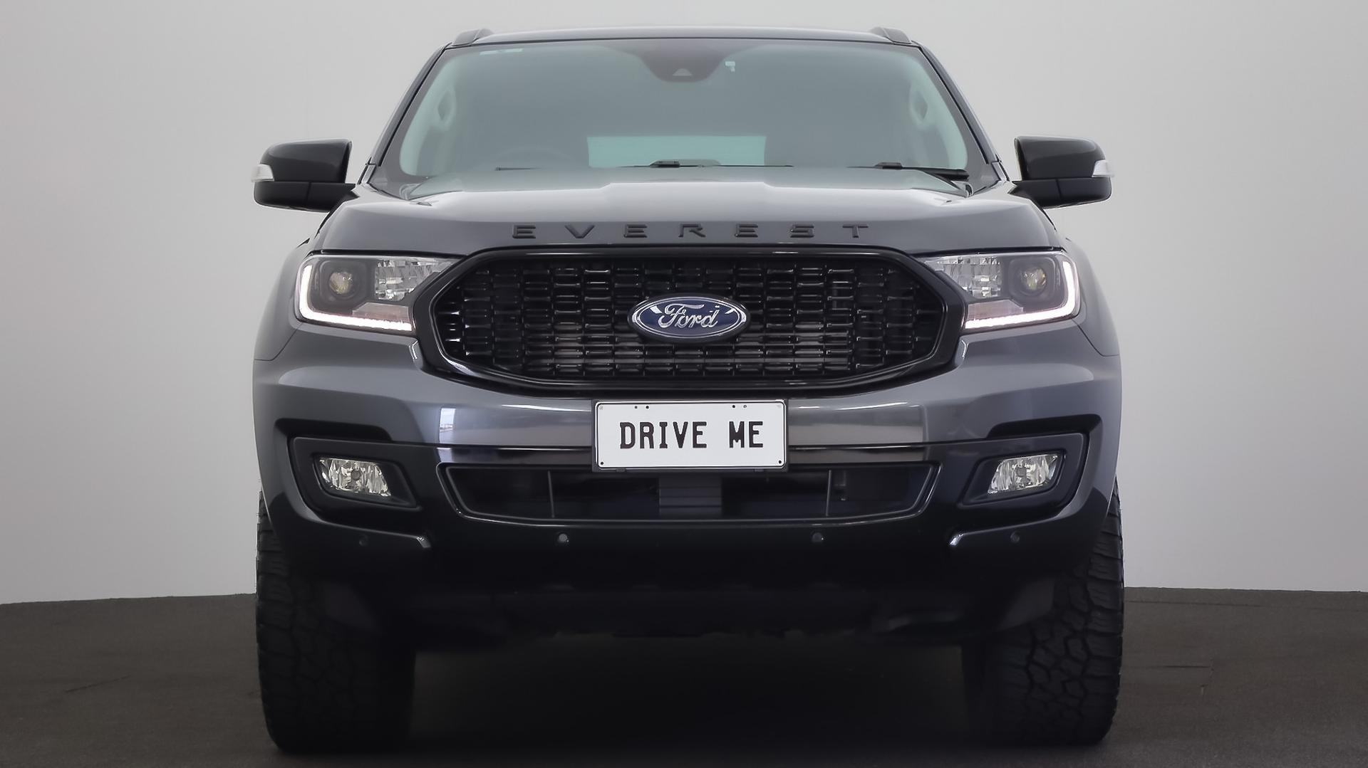 Ford Everest image 2