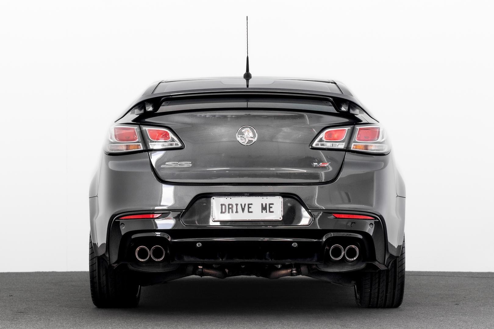 Holden Commodore image 3