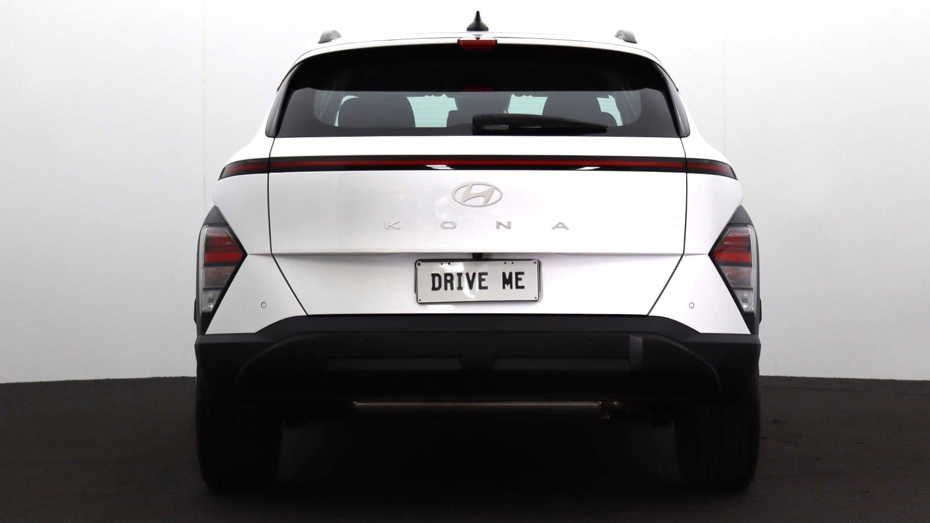 Hyundai Kona image 3