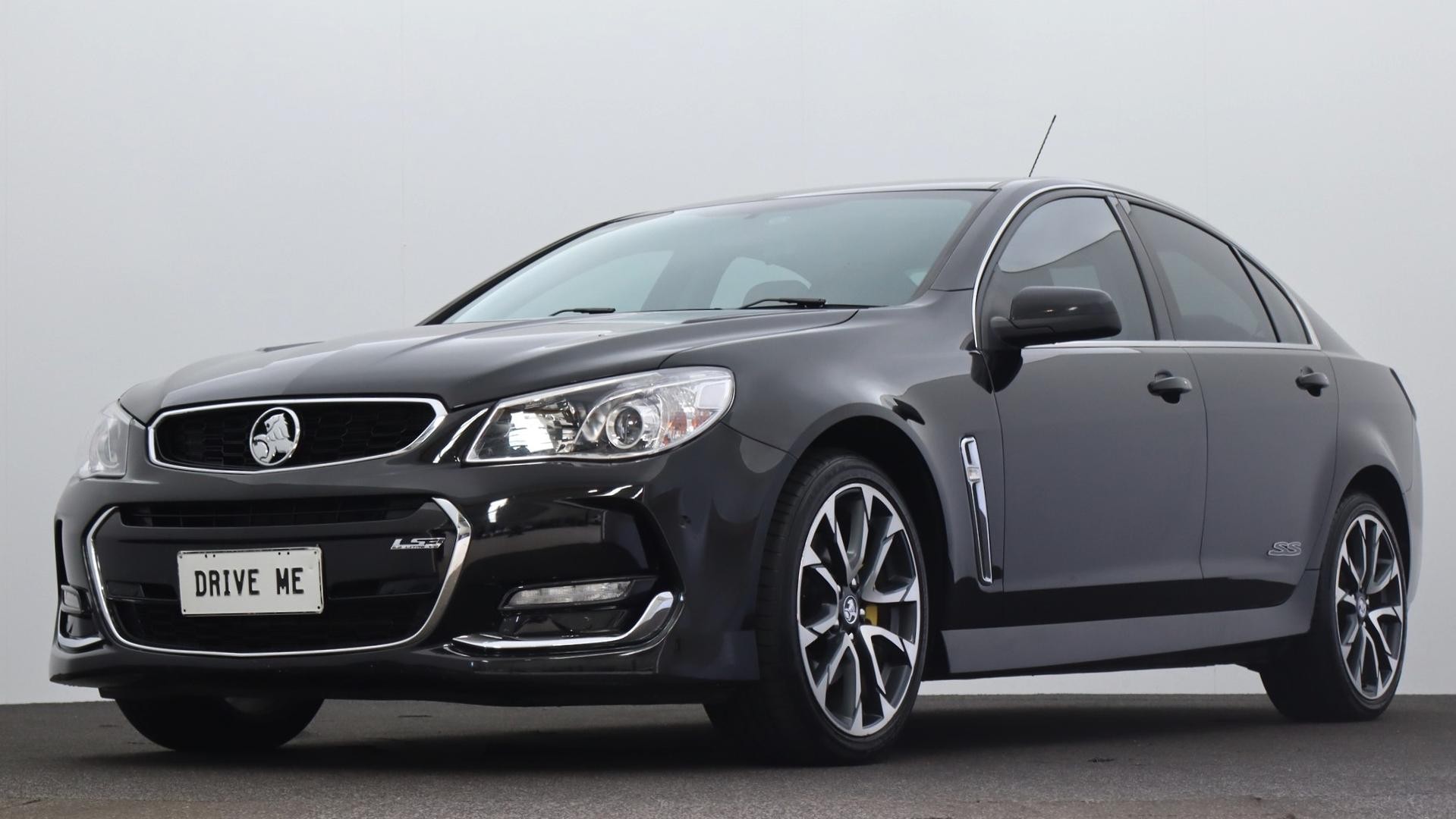 Holden Commodore image 1