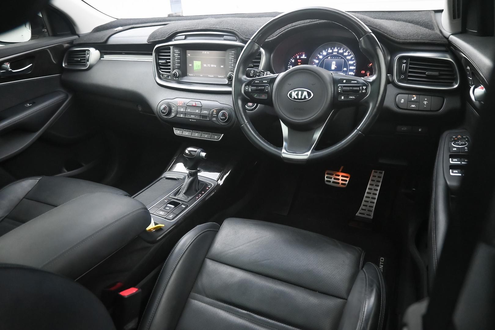Kia Sorento image 4