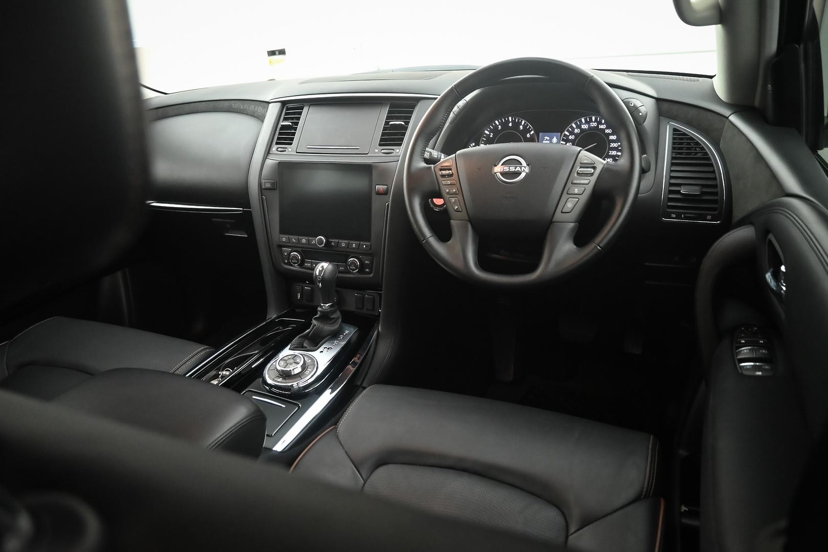 Nissan Patrol image 4