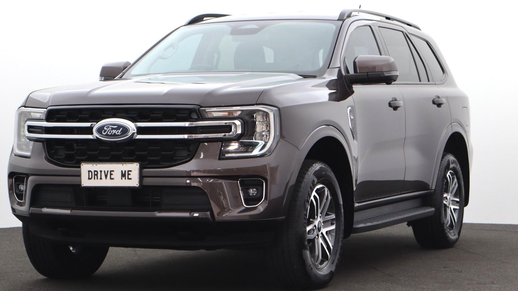 Ford Everest image 1