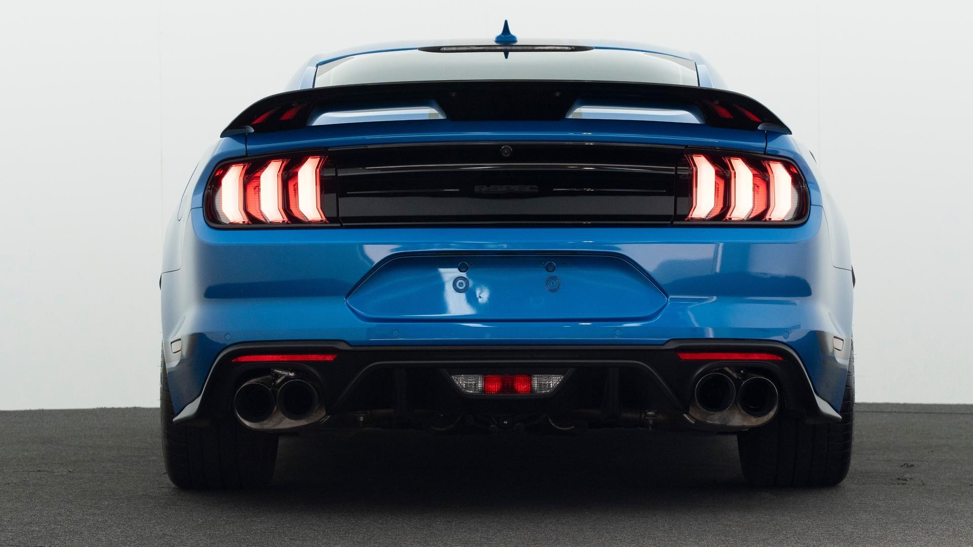 Ford Mustang image 3