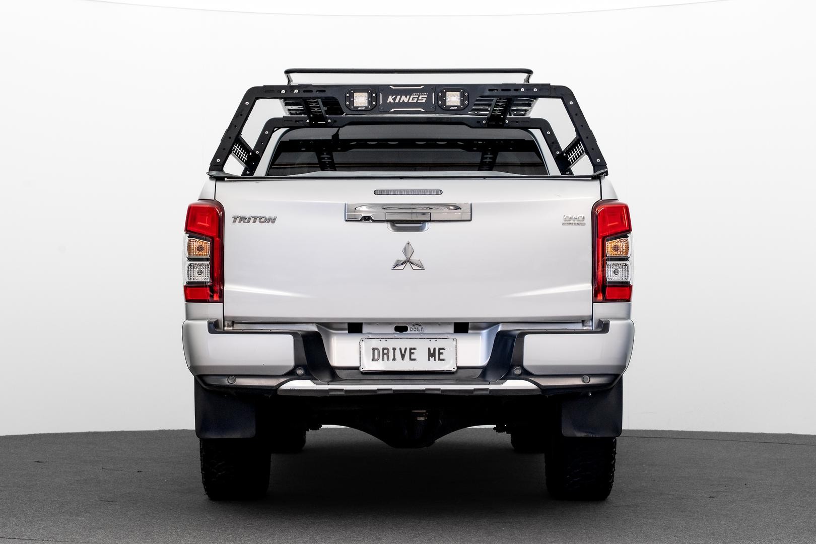 Mitsubishi Triton image 3