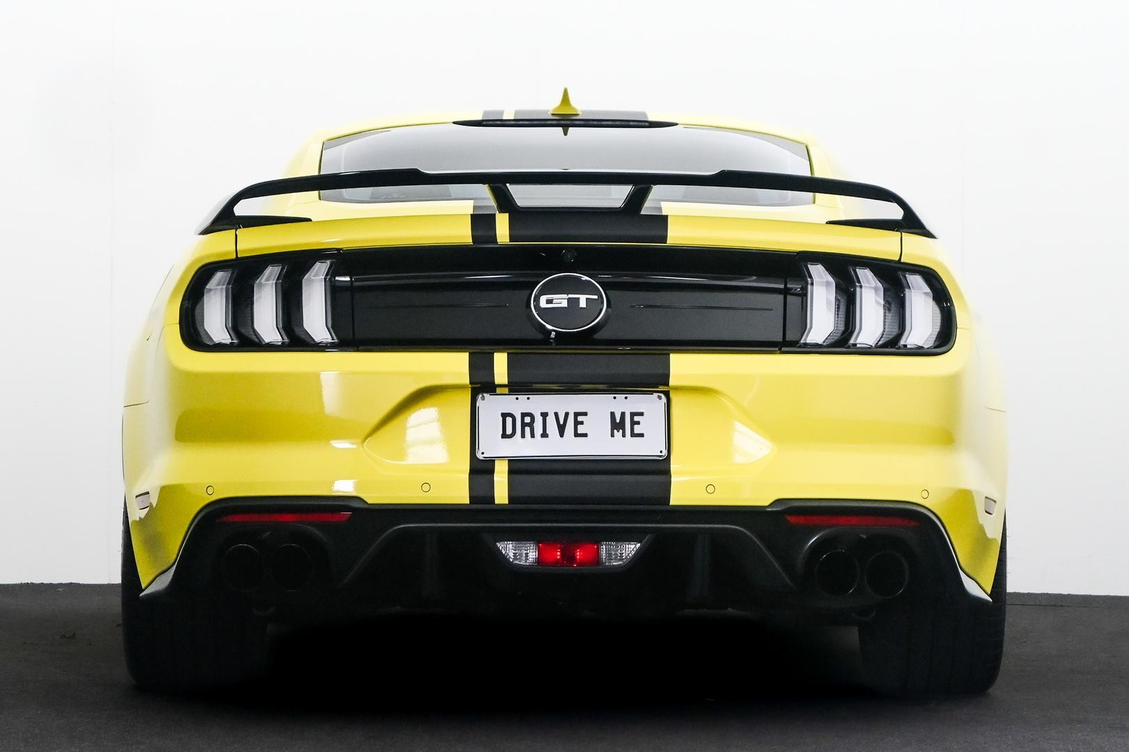 Ford Mustang image 3