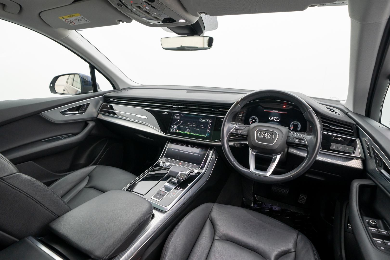 Audi Q7 image 4