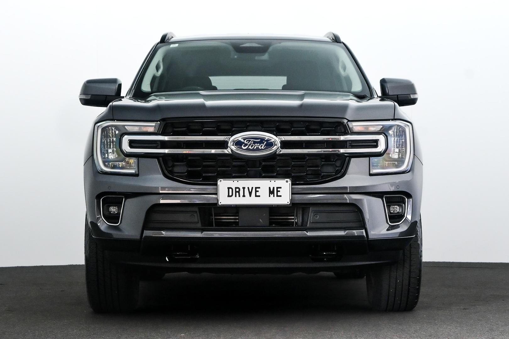 Ford Everest image 2