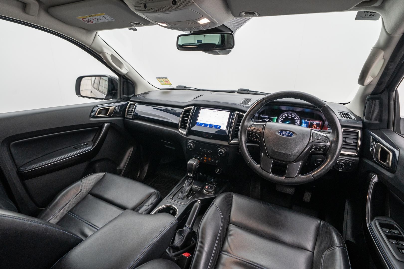 Ford Everest image 4