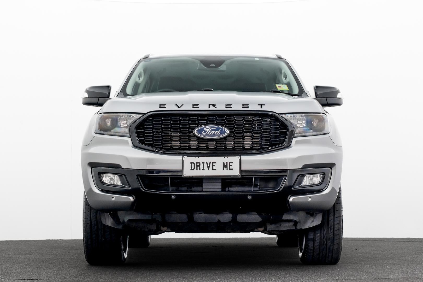 Ford Everest image 2