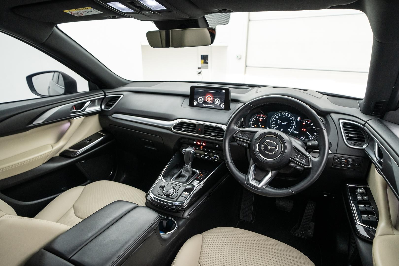 Mazda Cx-9 image 4