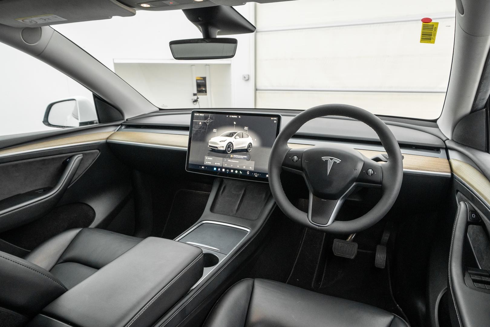 Tesla Model Y image 4
