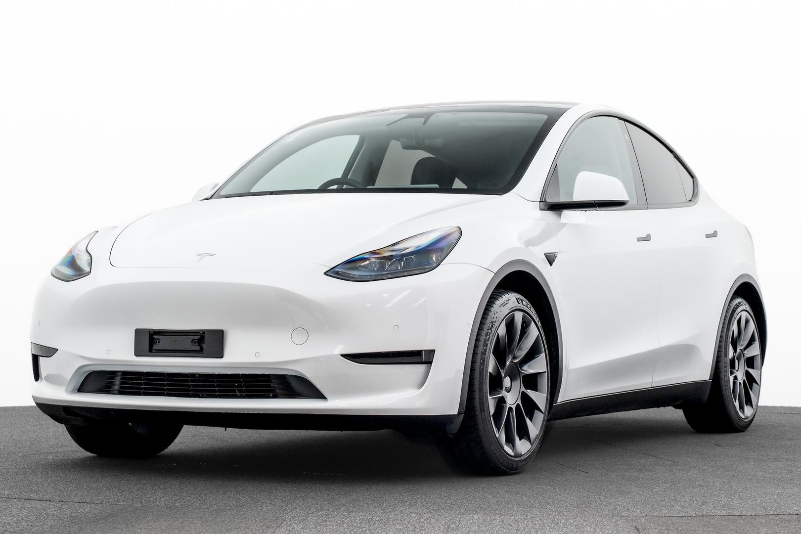 Tesla Model Y image 1