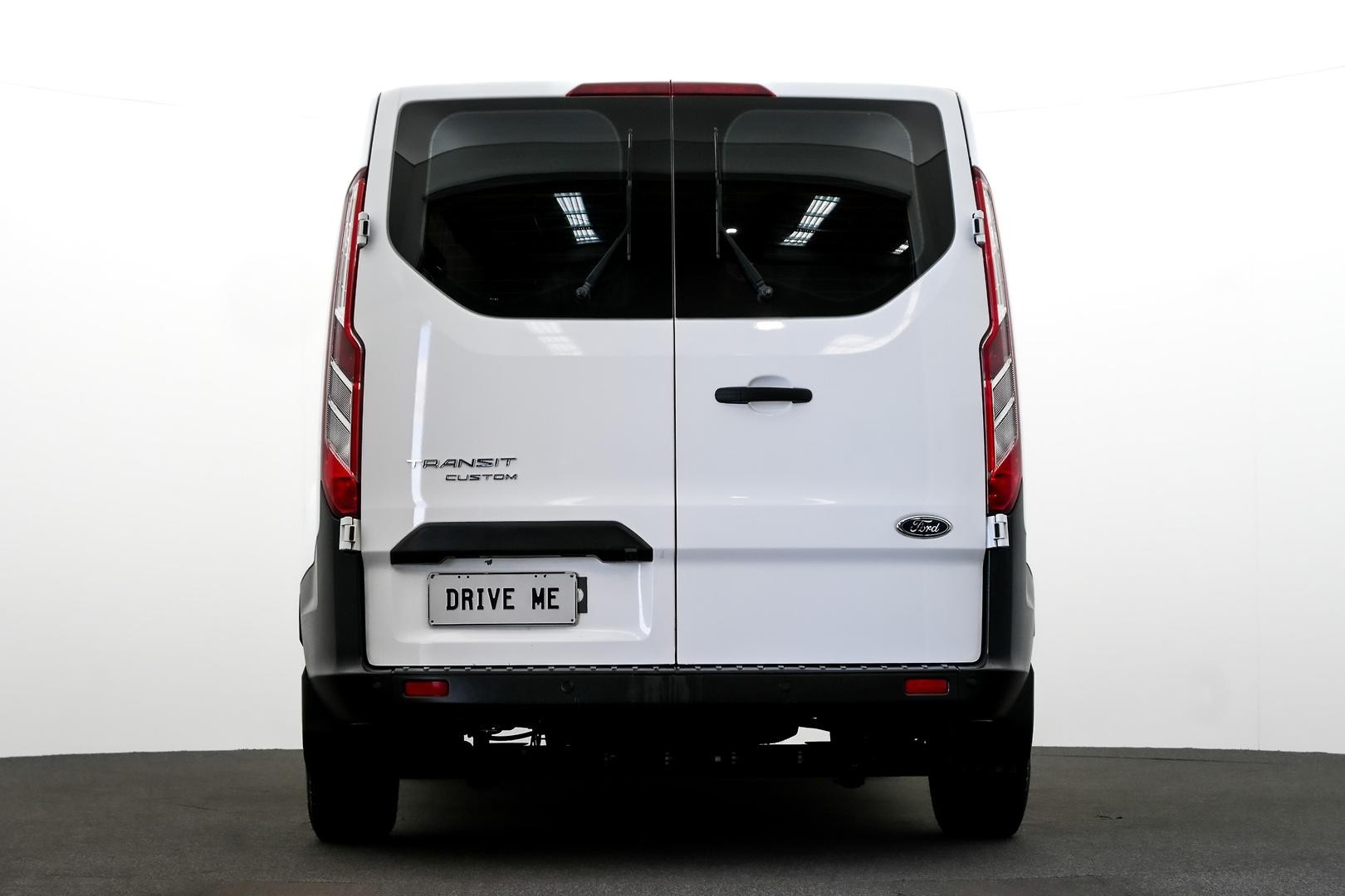 Ford Transit Custom image 3