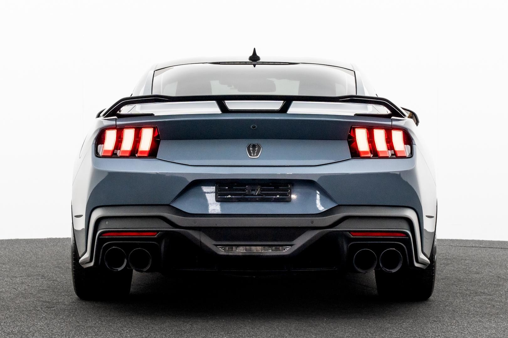 Ford Mustang image 4