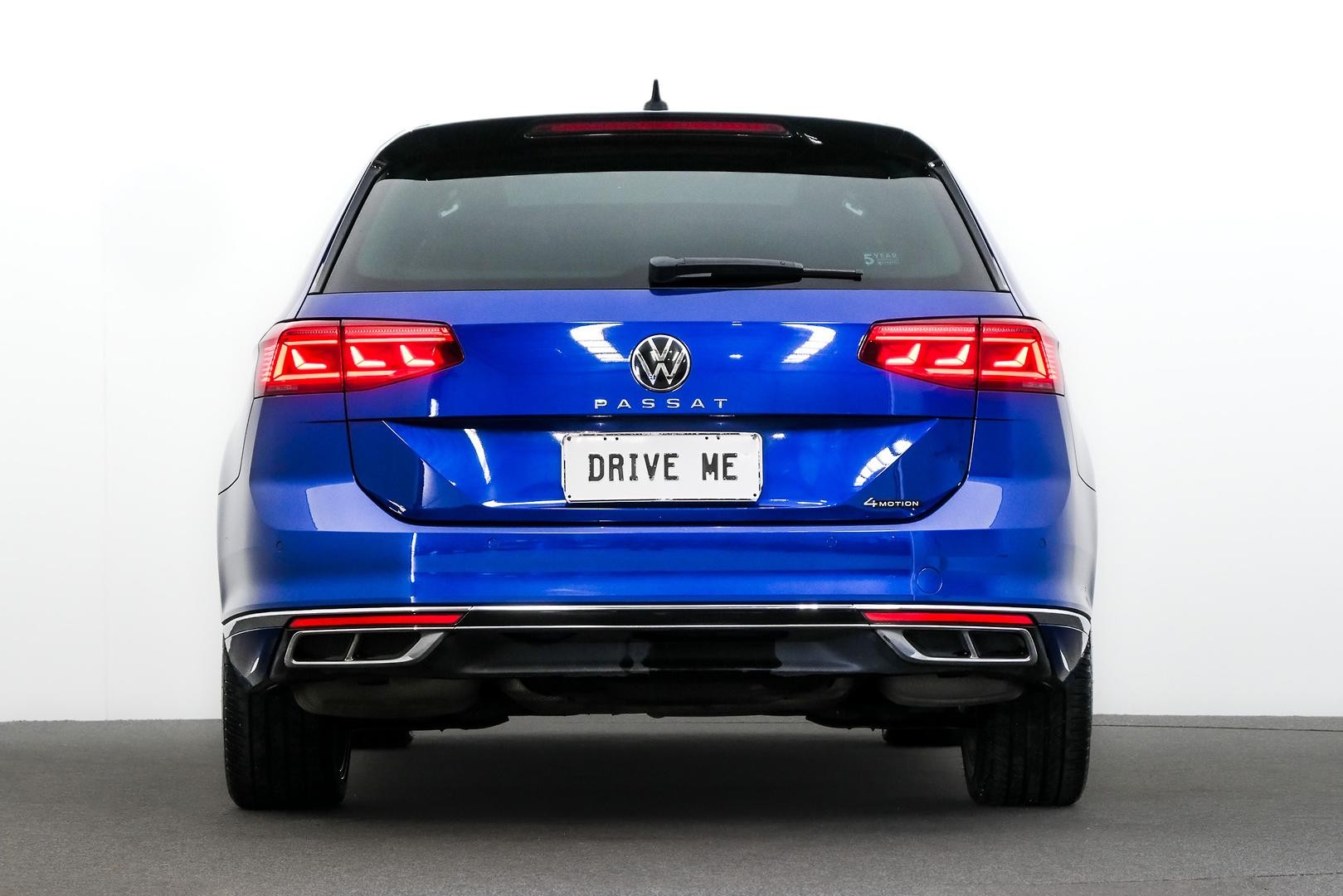 Volkswagen Passat image 3