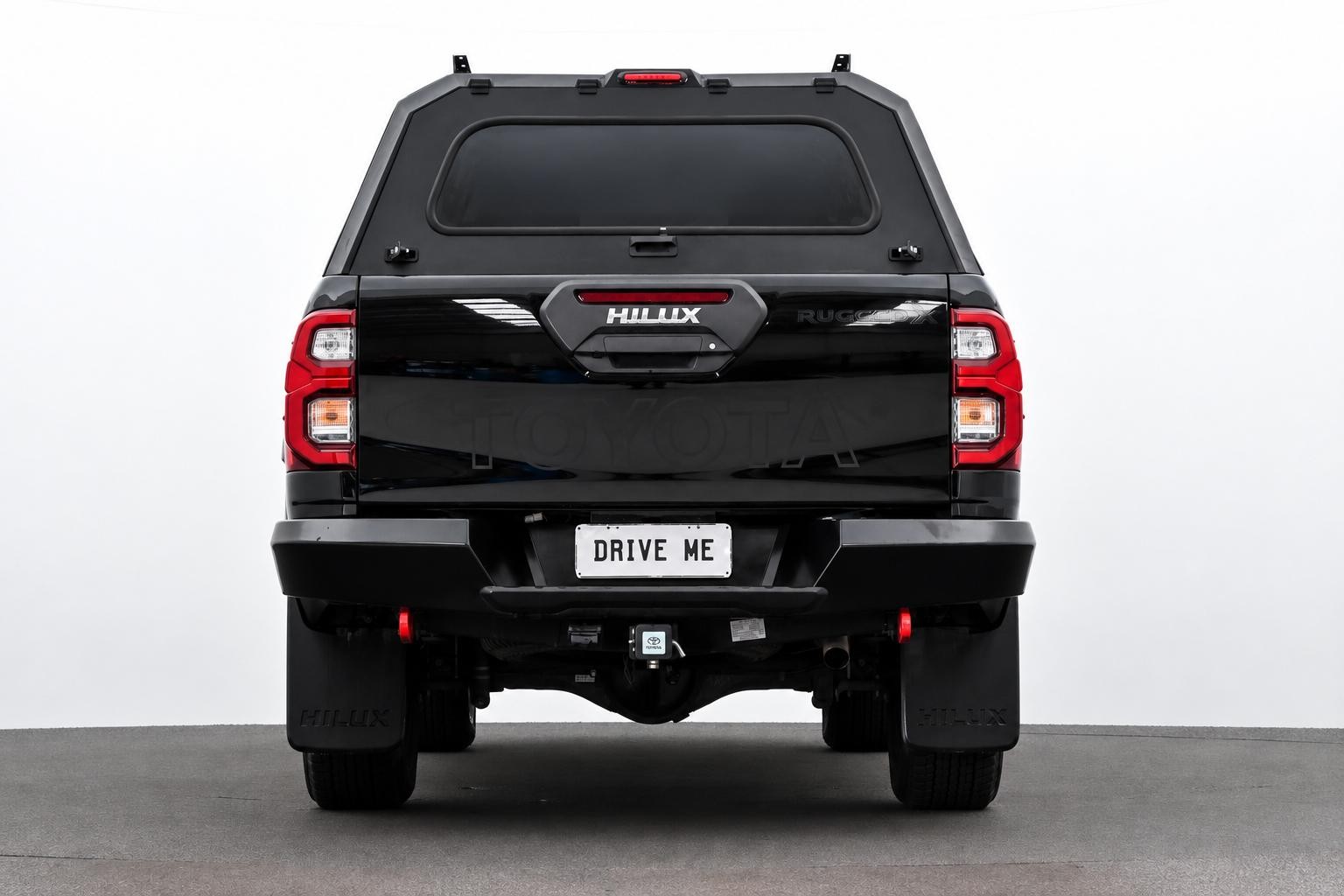 Toyota Hilux image 3
