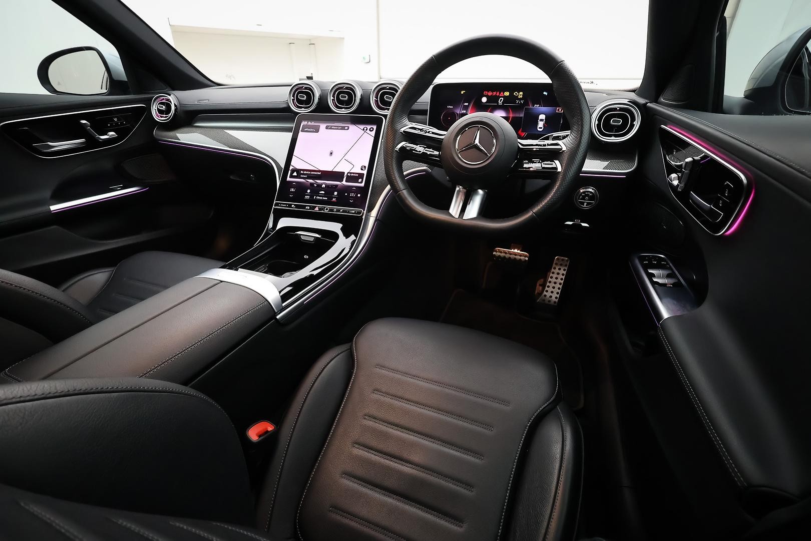 Mercedes Benz C-class image 4