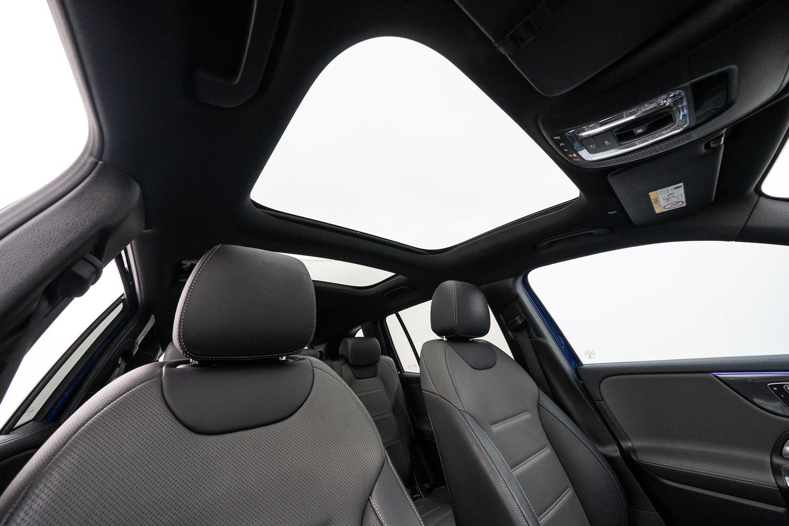 Mercedes Benz Glb-class image 4