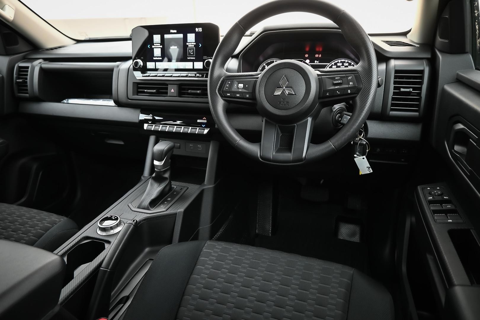 Mitsubishi Triton image 4