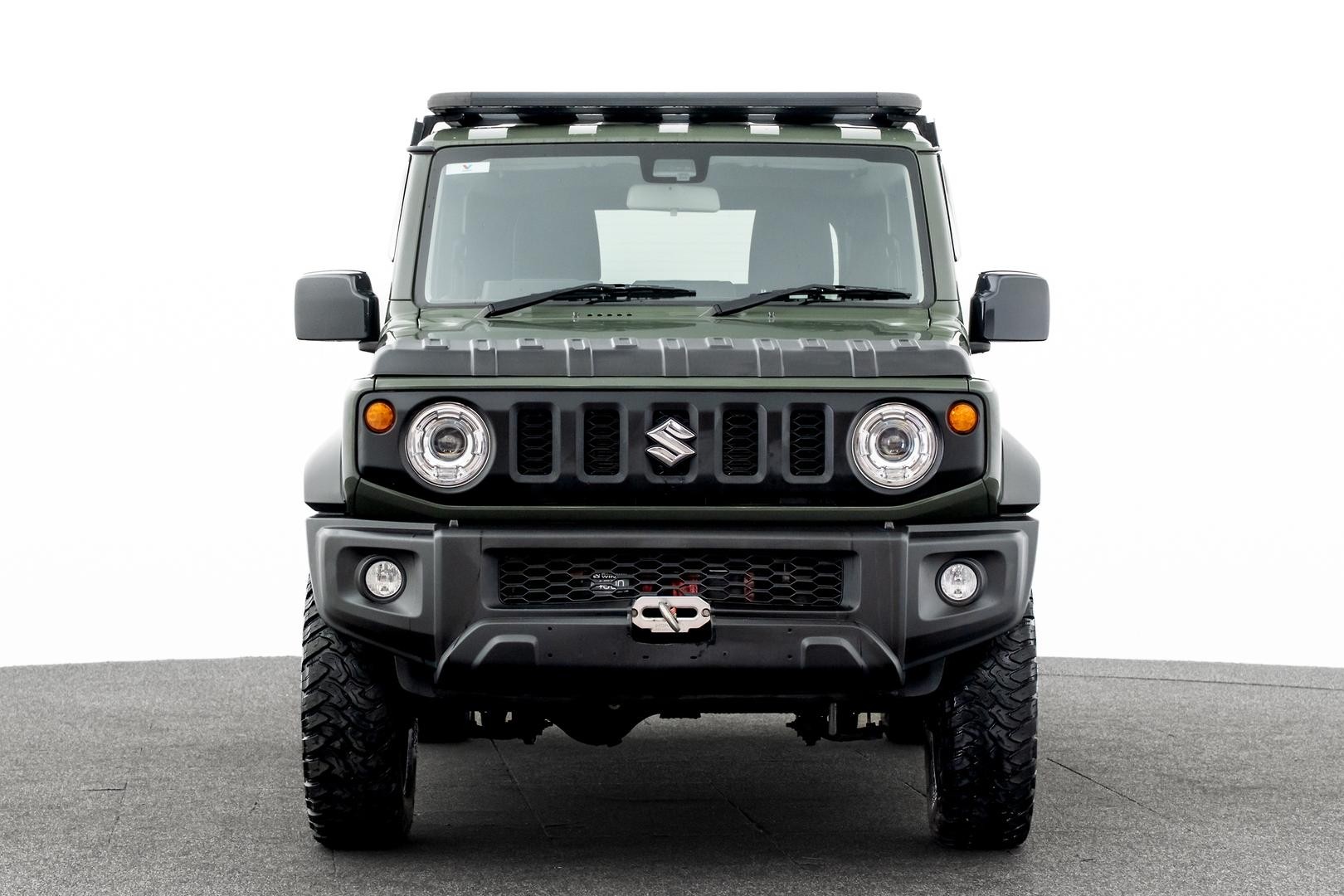 Suzuki Jimny image 2