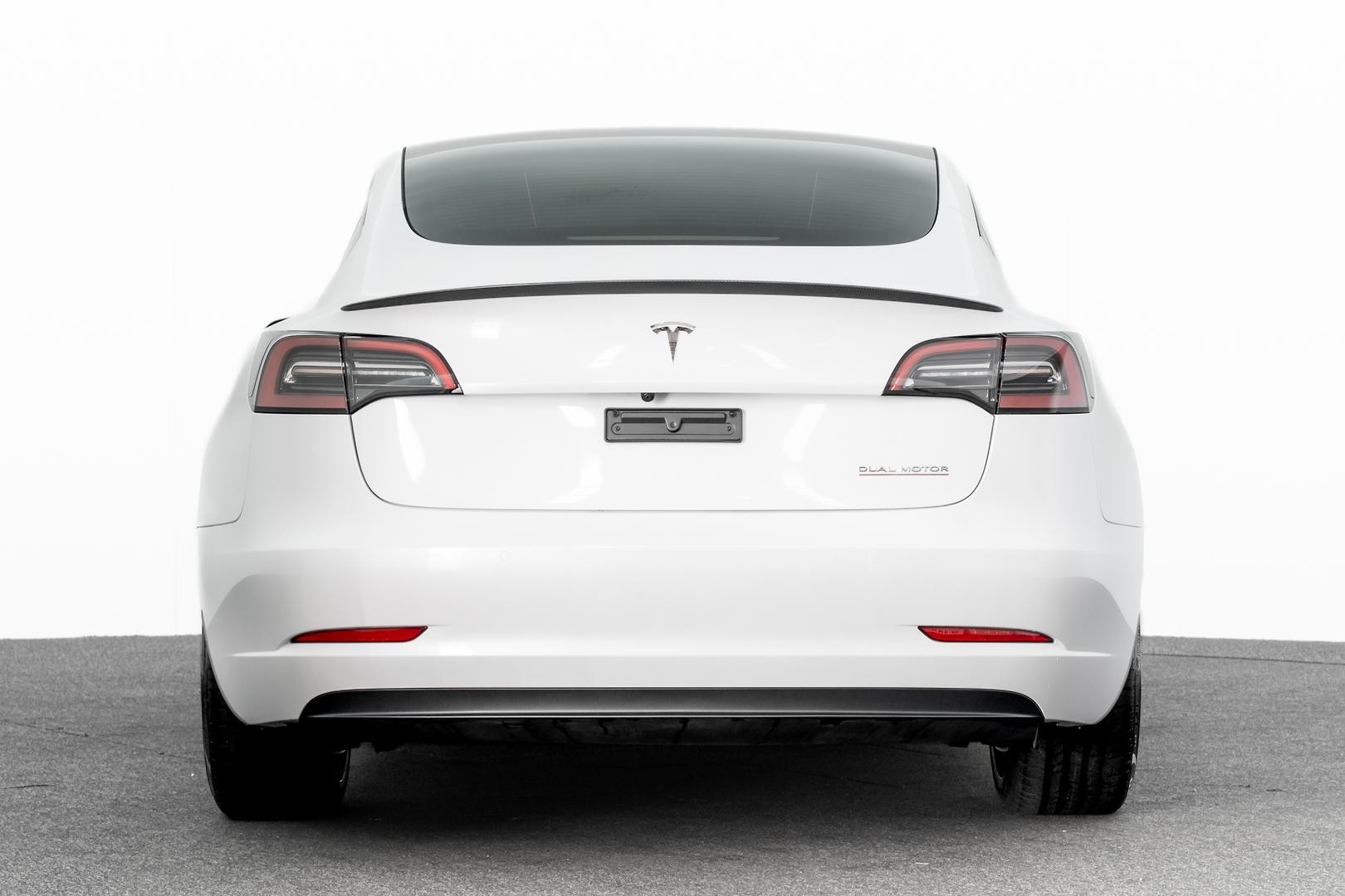 Tesla Model 3 image 3