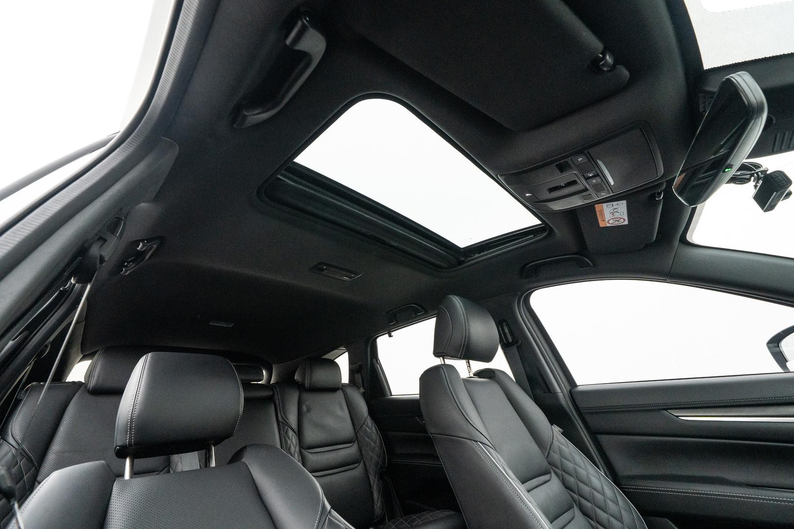 Mazda Cx-8 image 4
