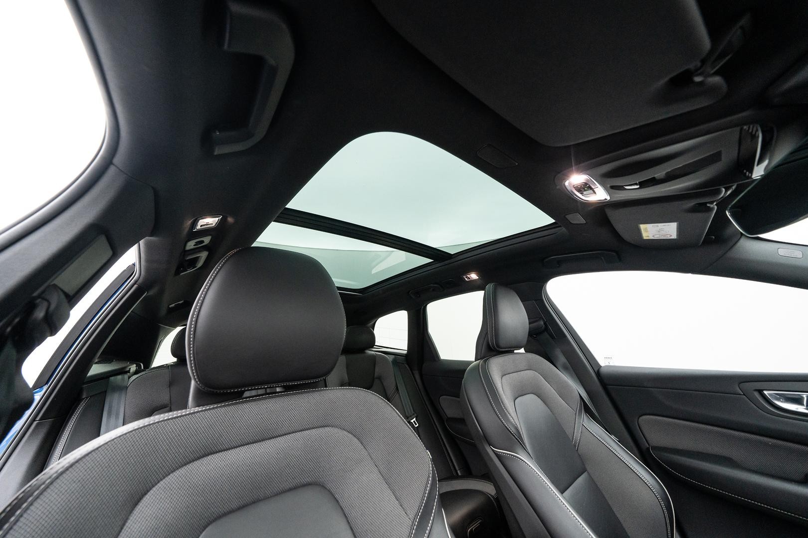 Volvo Xc60 image 4