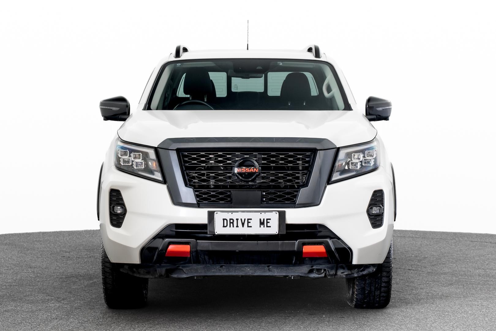 Nissan Navara image 2