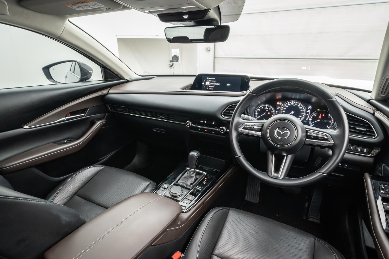 Mazda Cx-30 image 4