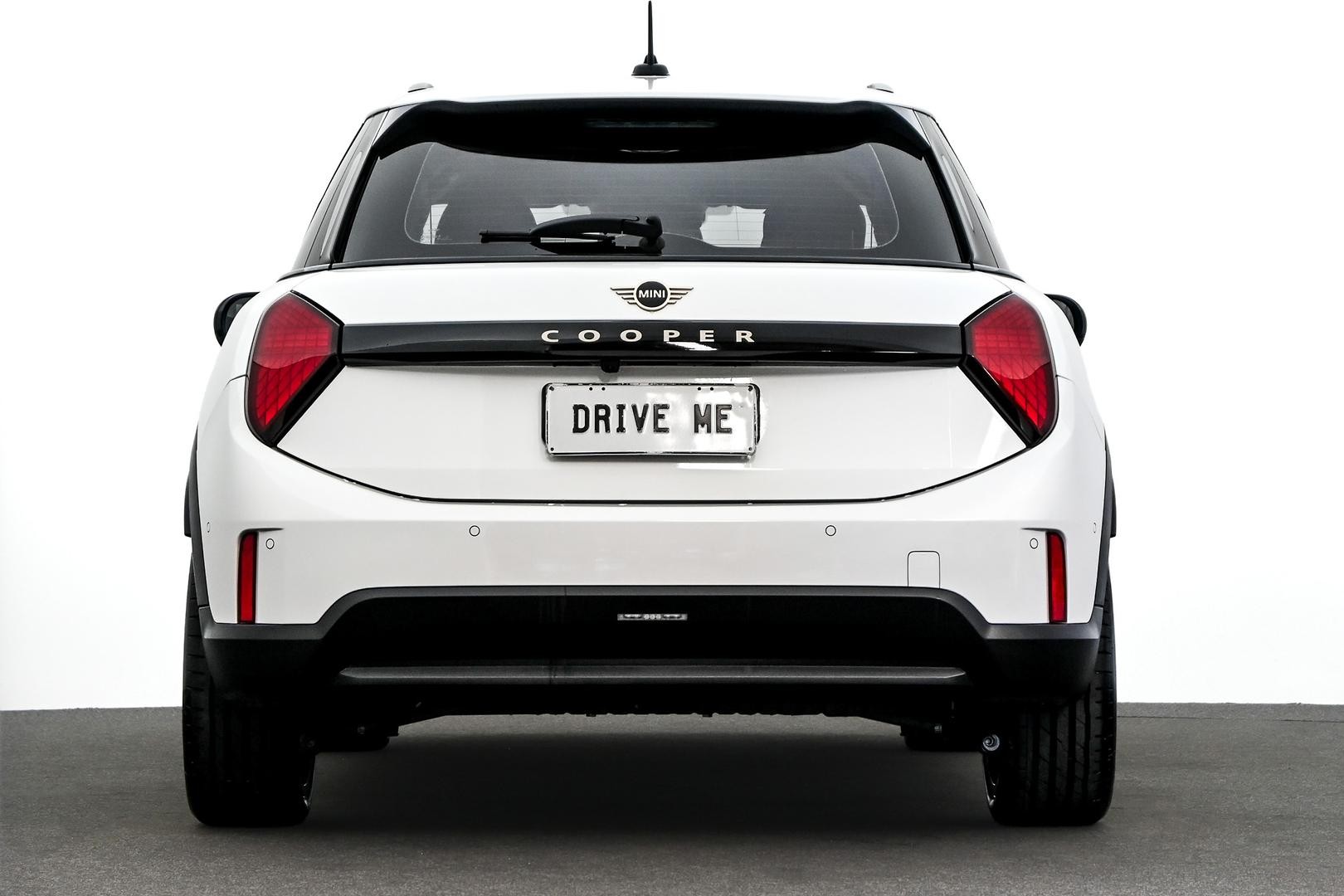 Mini Cooper image 3