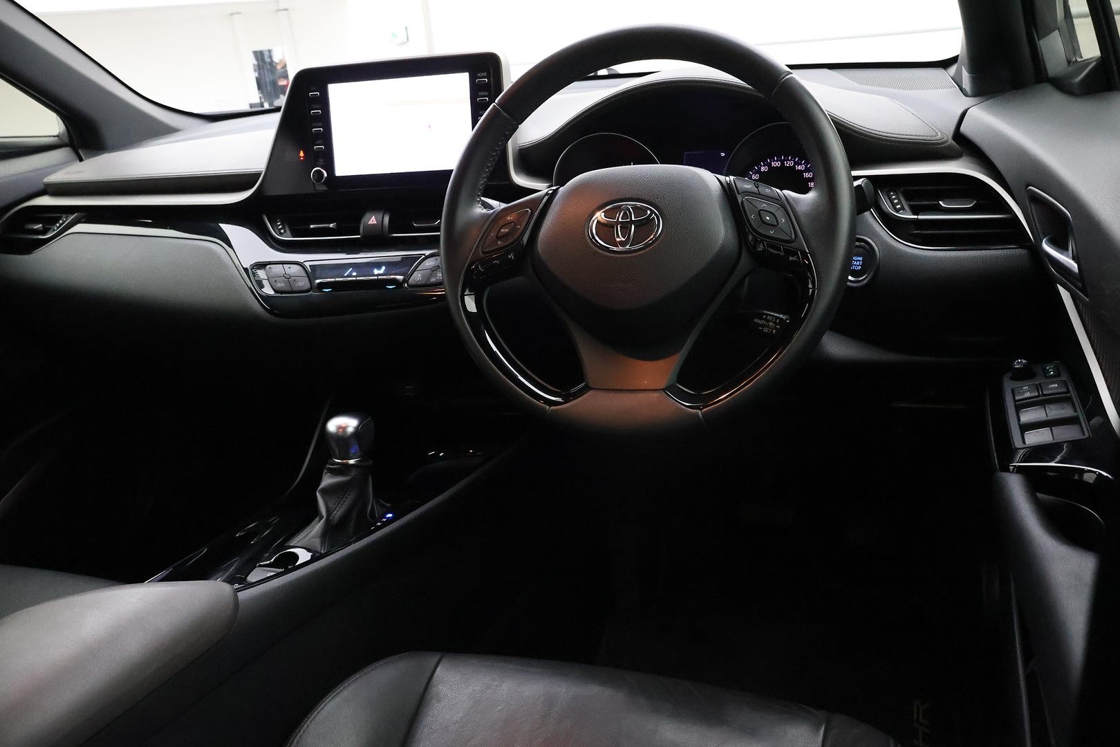 Toyota C-hr image 4