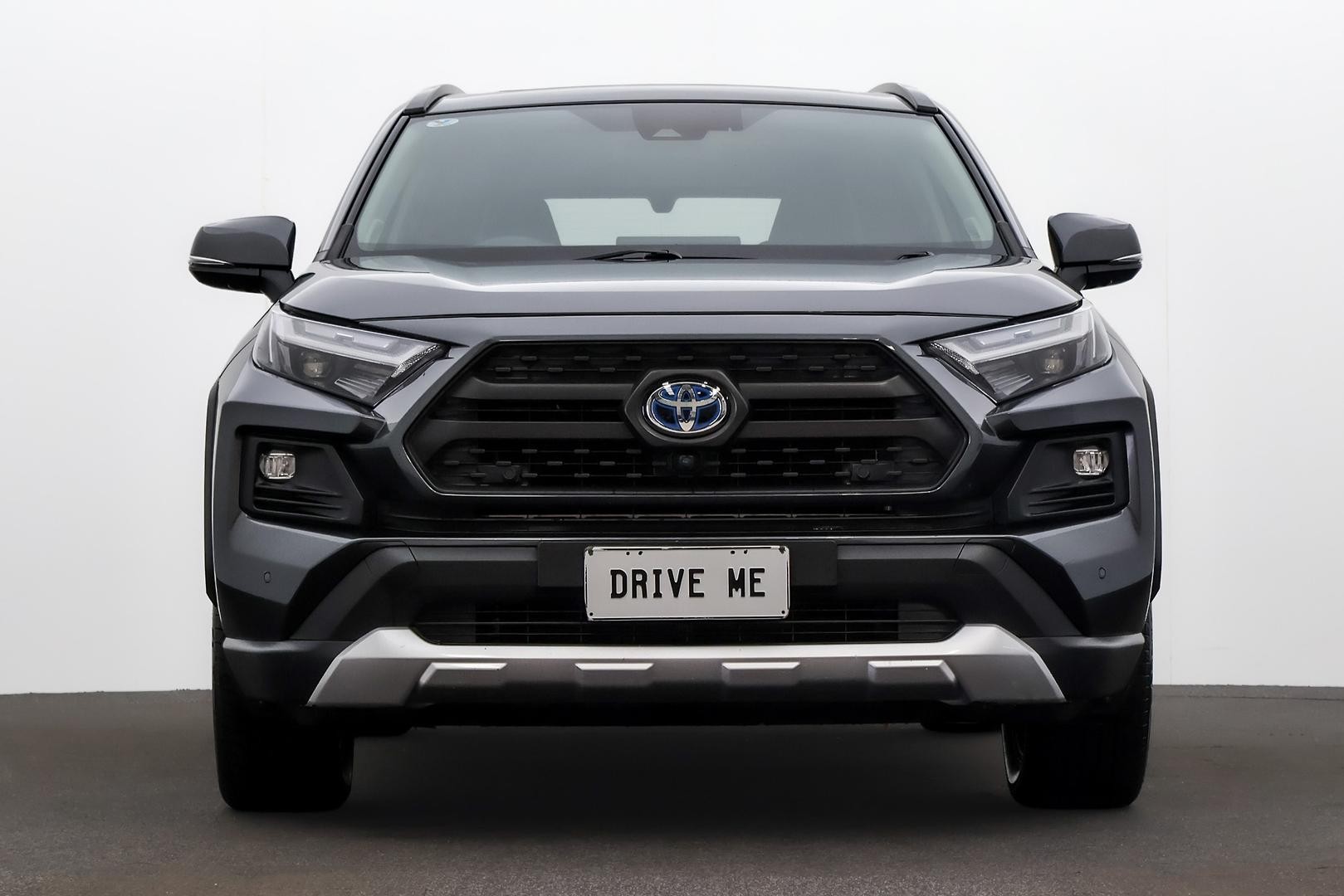 Toyota Rav4 image 2