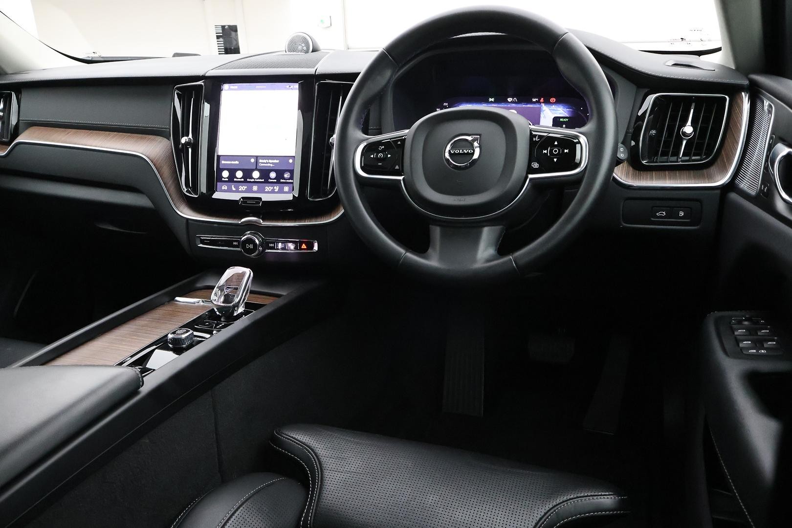 Volvo Xc60 image 4