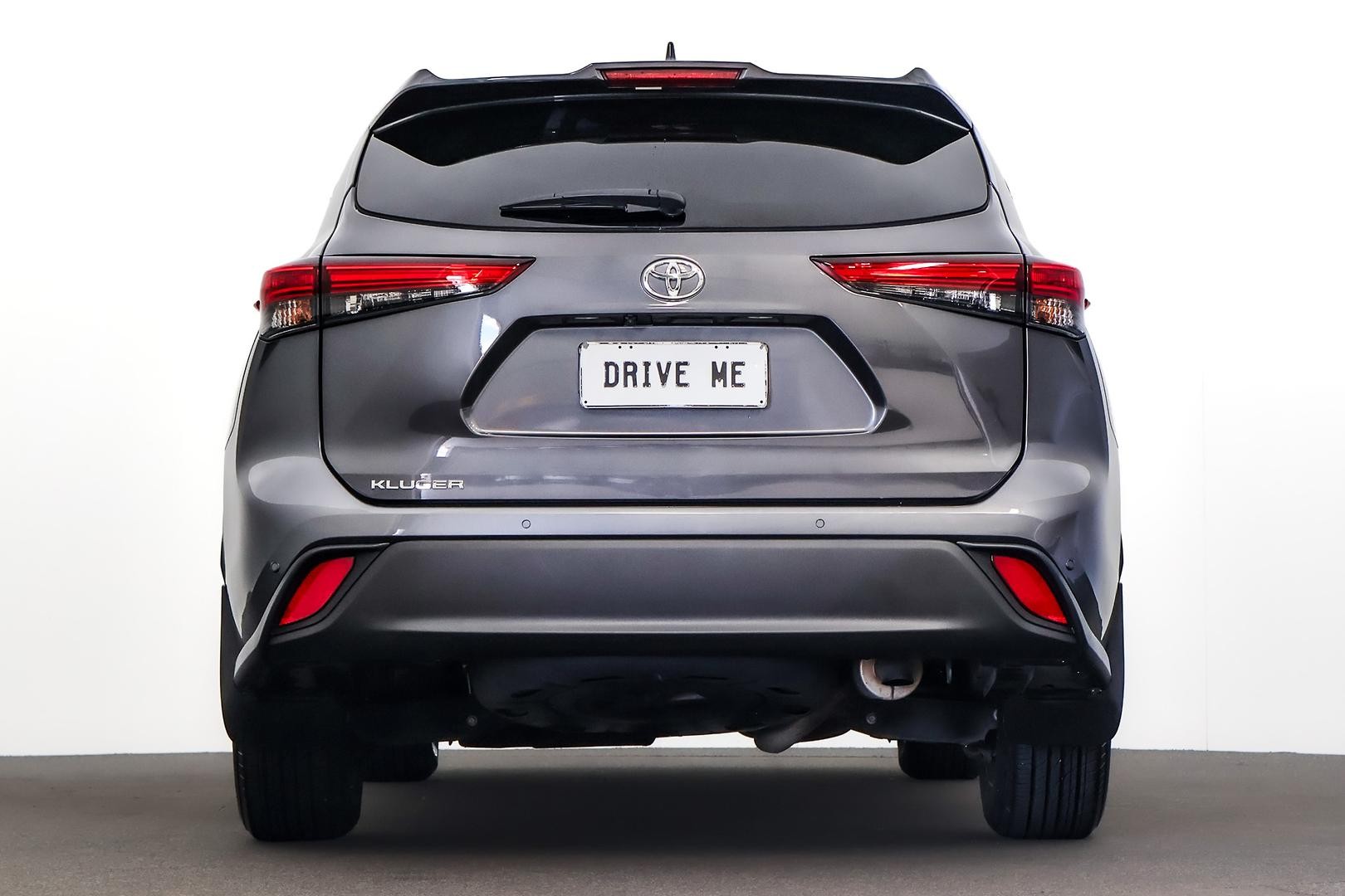 Toyota Kluger image 3
