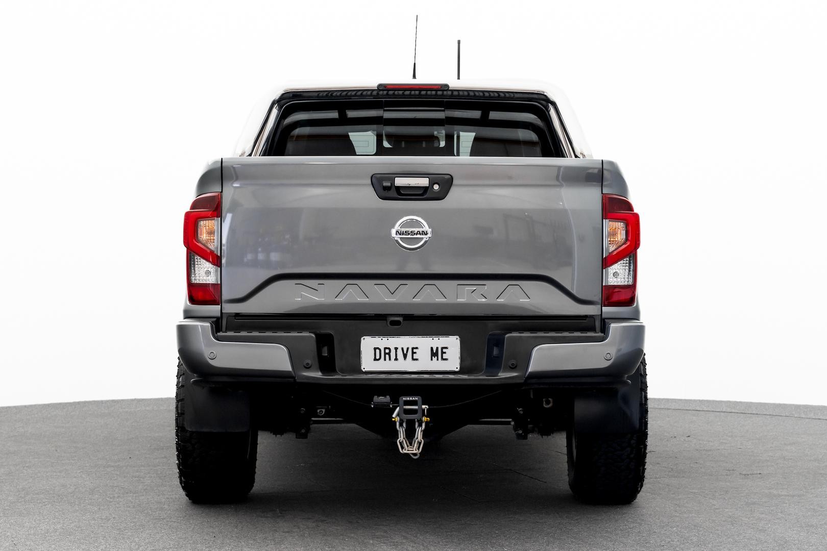 Nissan Navara image 3